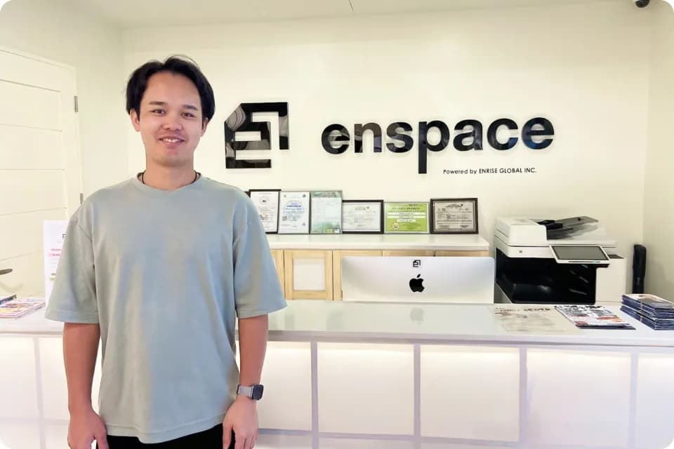 フィリピンで一番有名な日本人・Fumiyaさんを起用し、FB広告のCV数が約1.5倍に